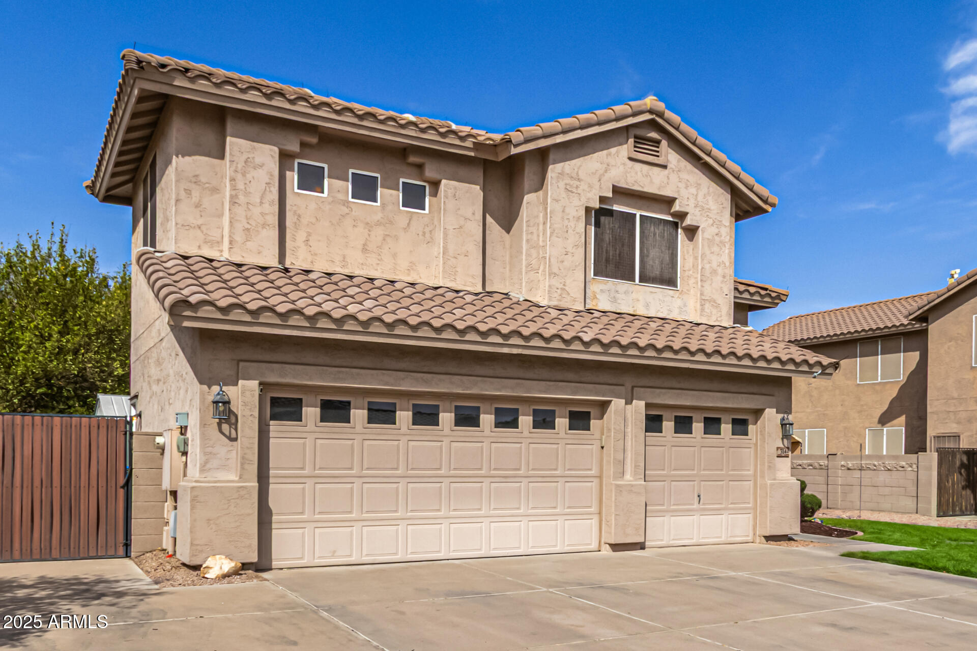 314 W LOMA VISTA Street