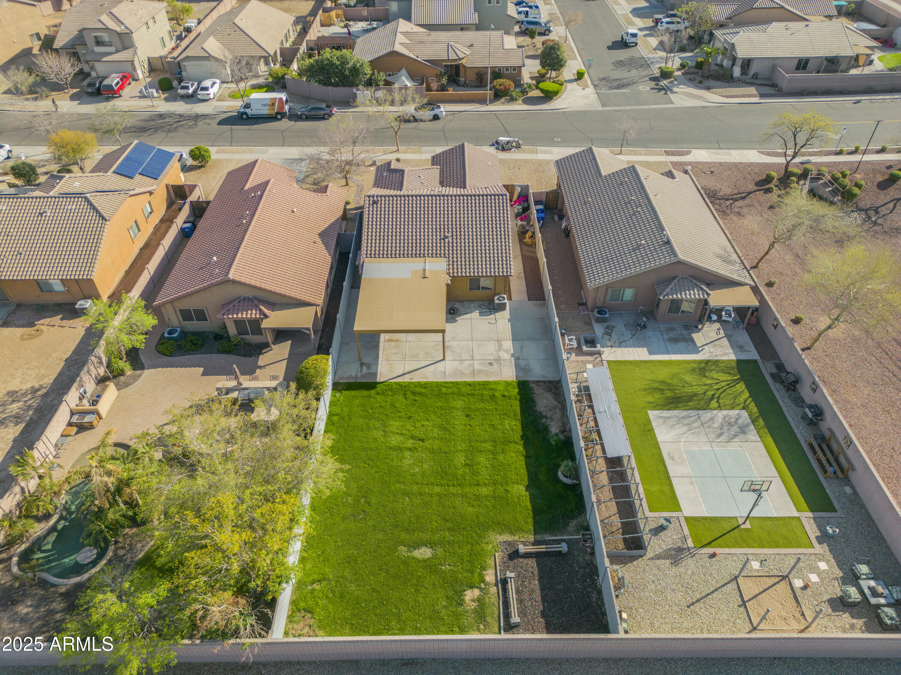 11394 W Buchanan Street