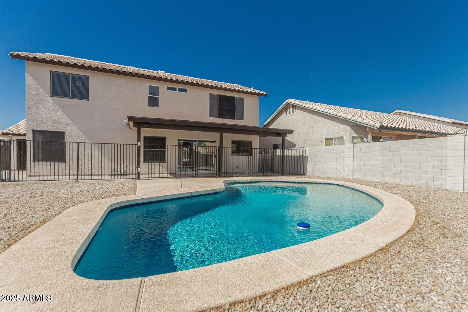8519 W BERKELEY Road