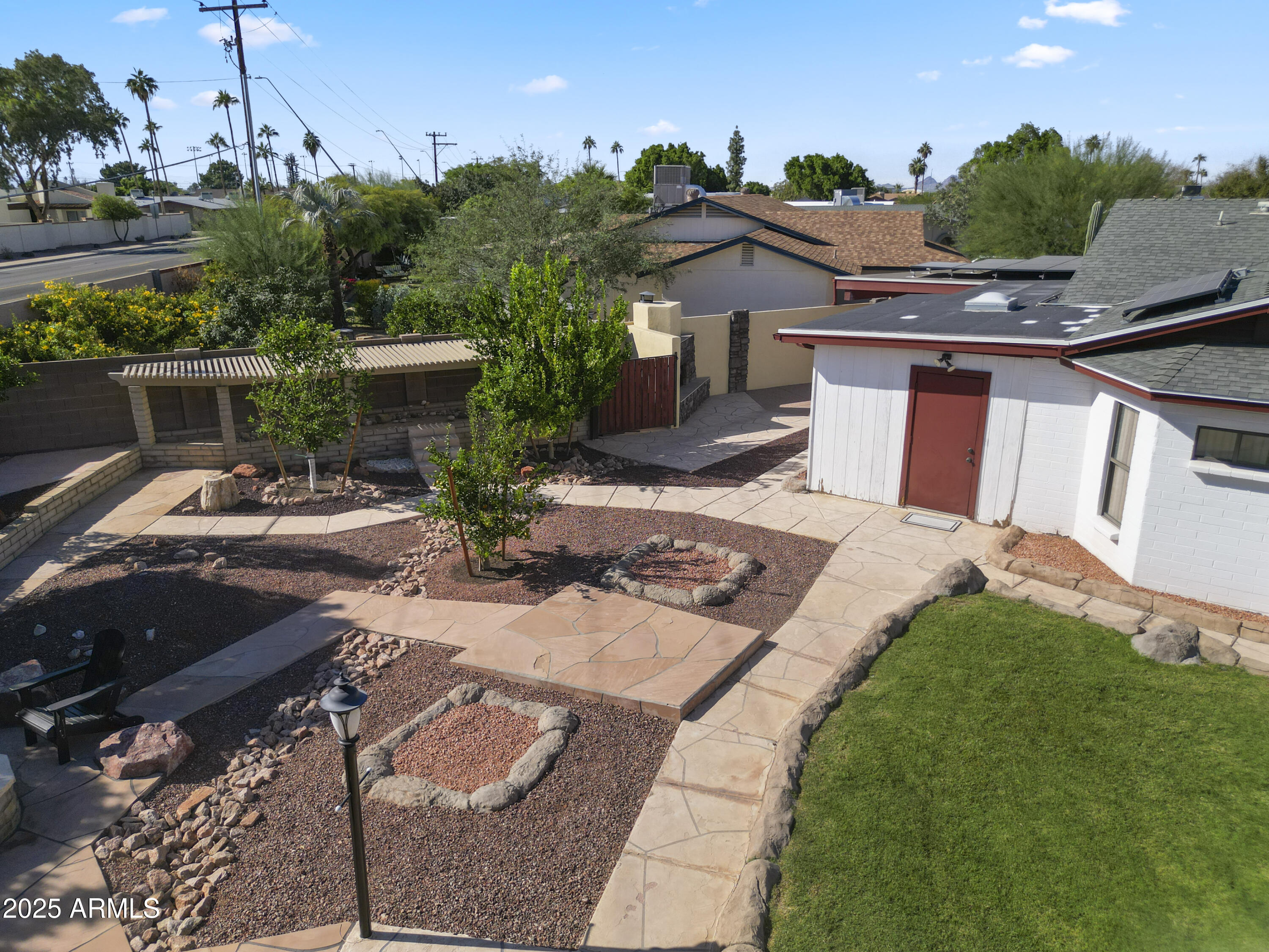 1265 W ELLIS Street