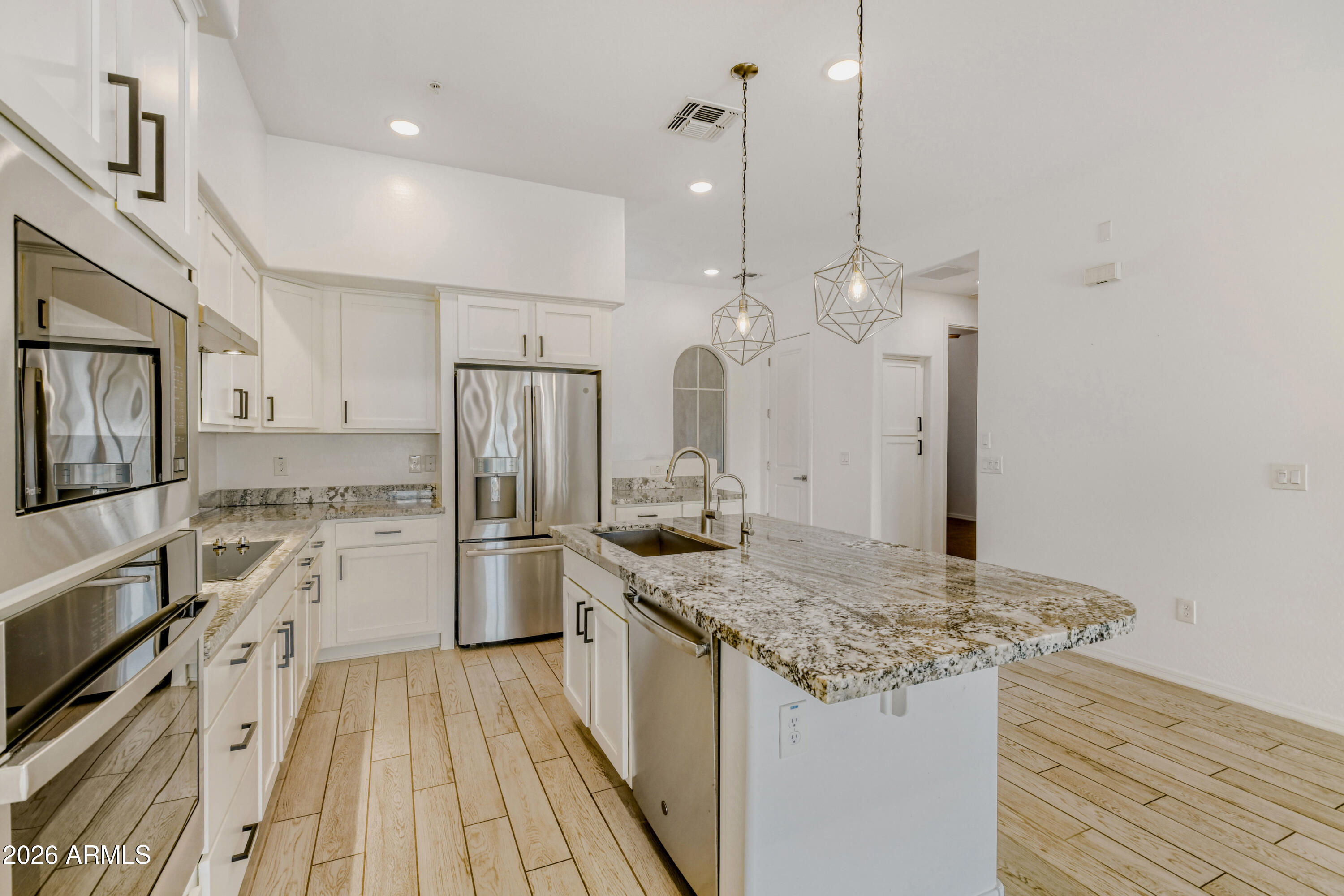 15550 S 5TH Avenue 240