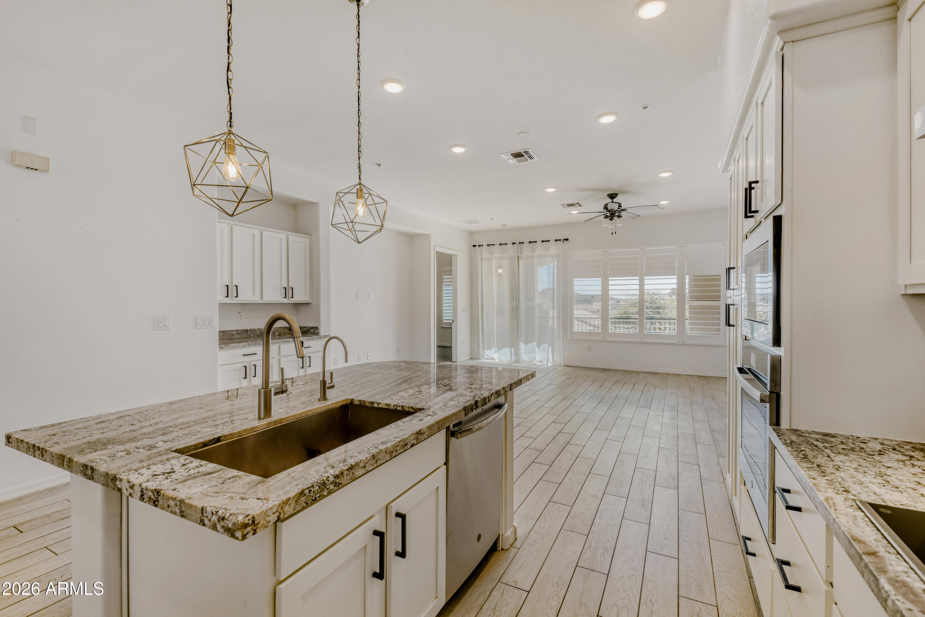 15550 S 5TH Avenue 240