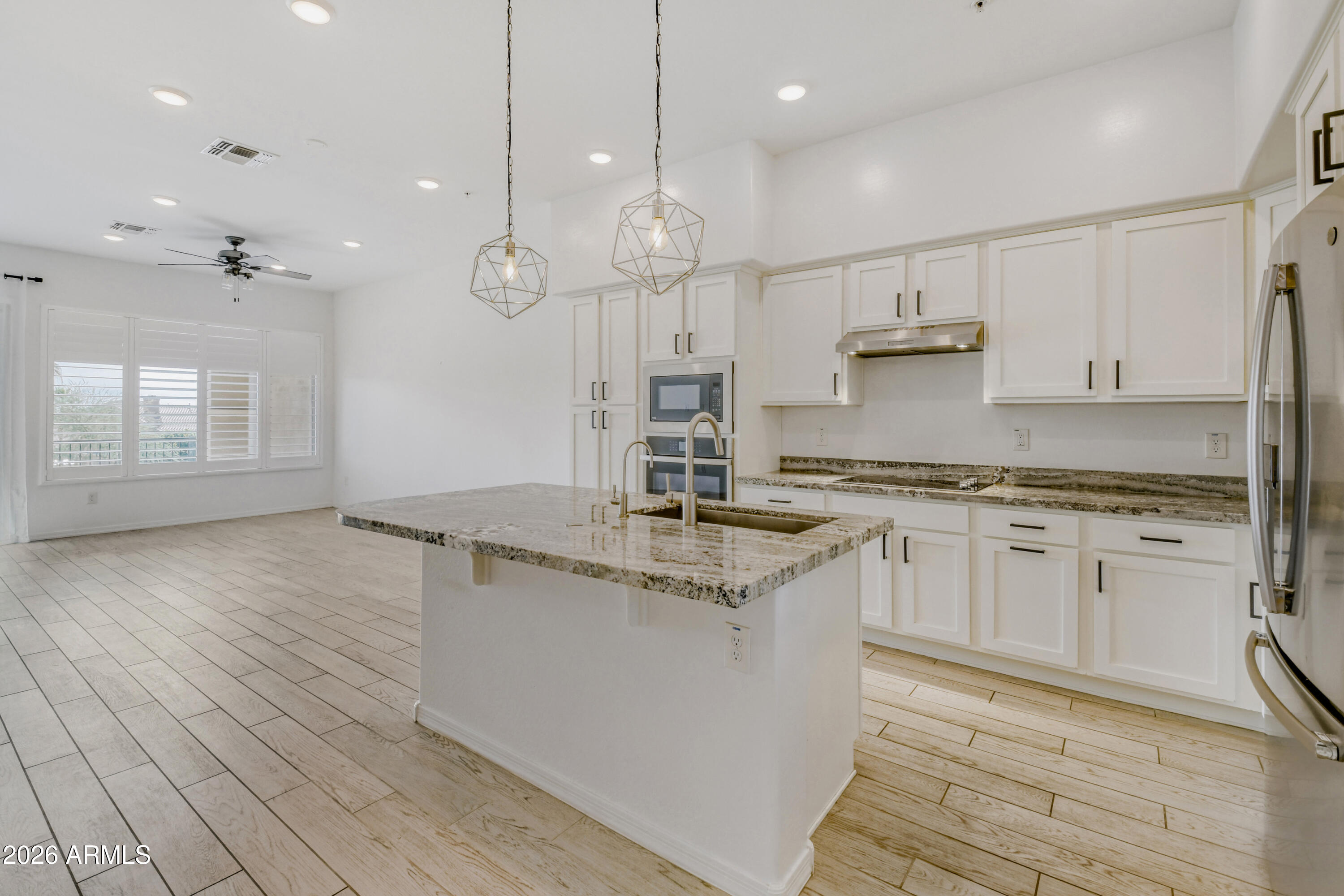 15550 S 5TH Avenue 240