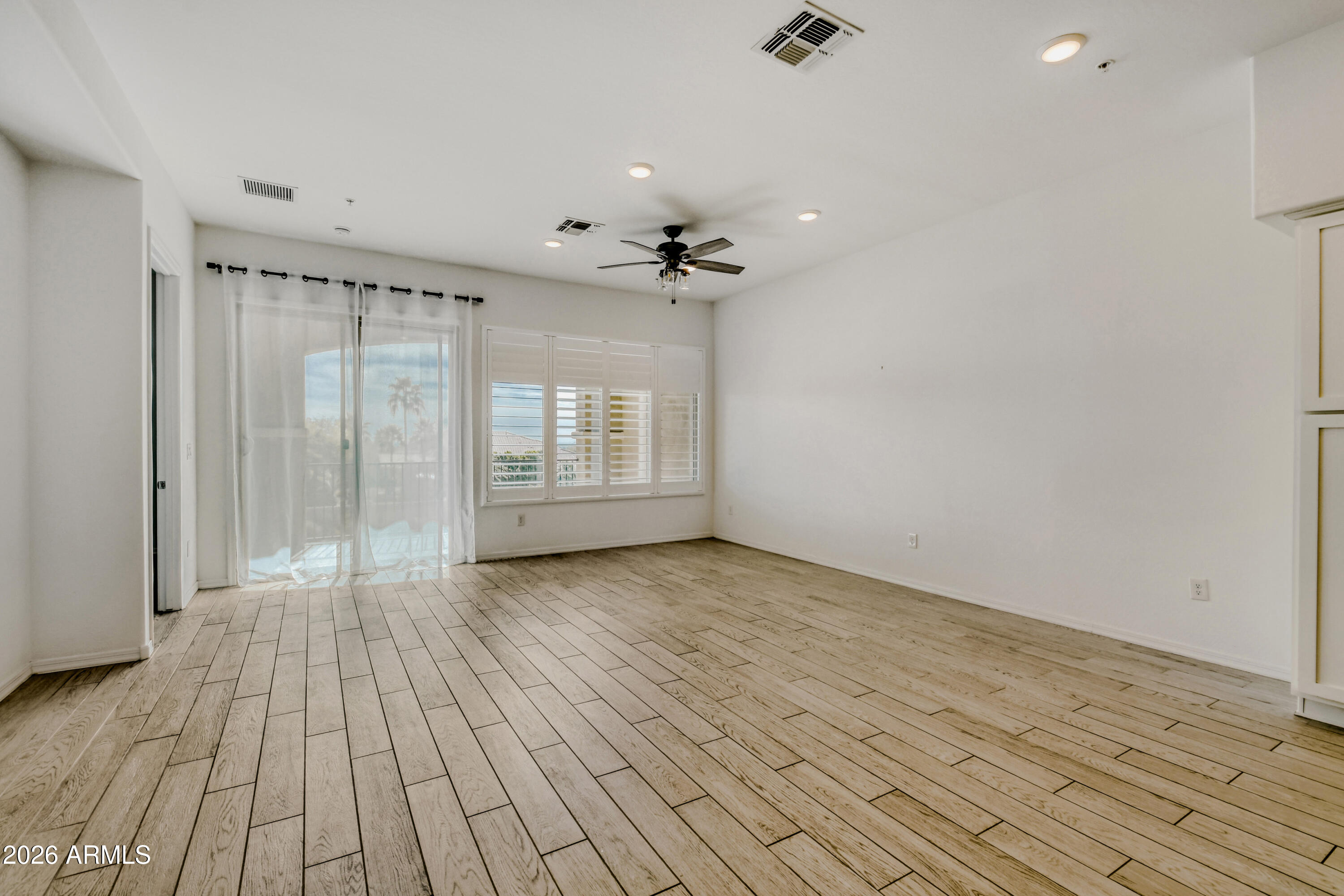 15550 S 5TH Avenue 240