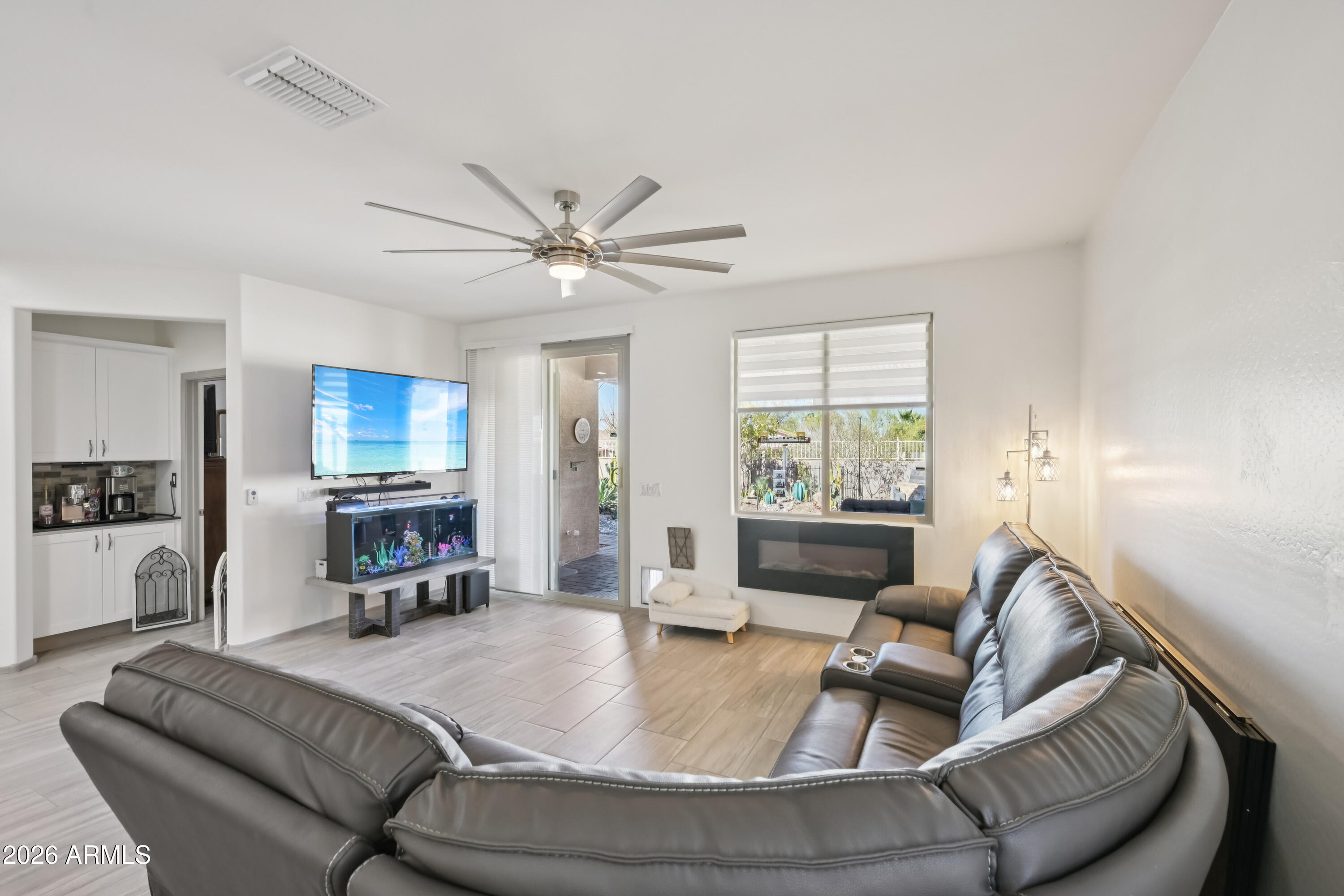 17452 W SPRING Drive