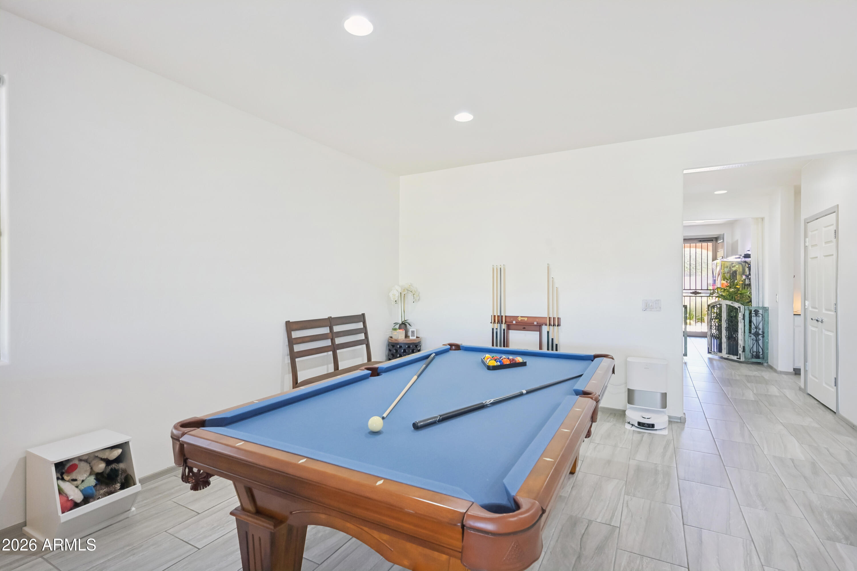 17452 W SPRING Drive