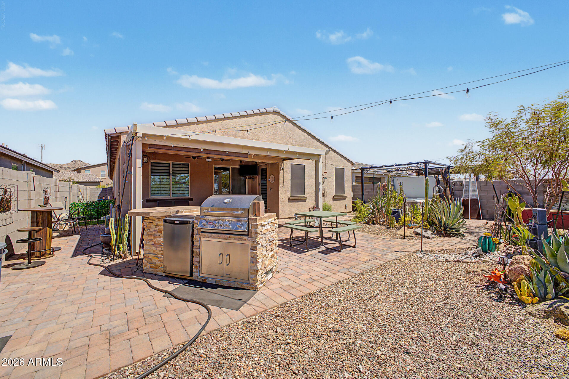 17452 W SPRING Drive