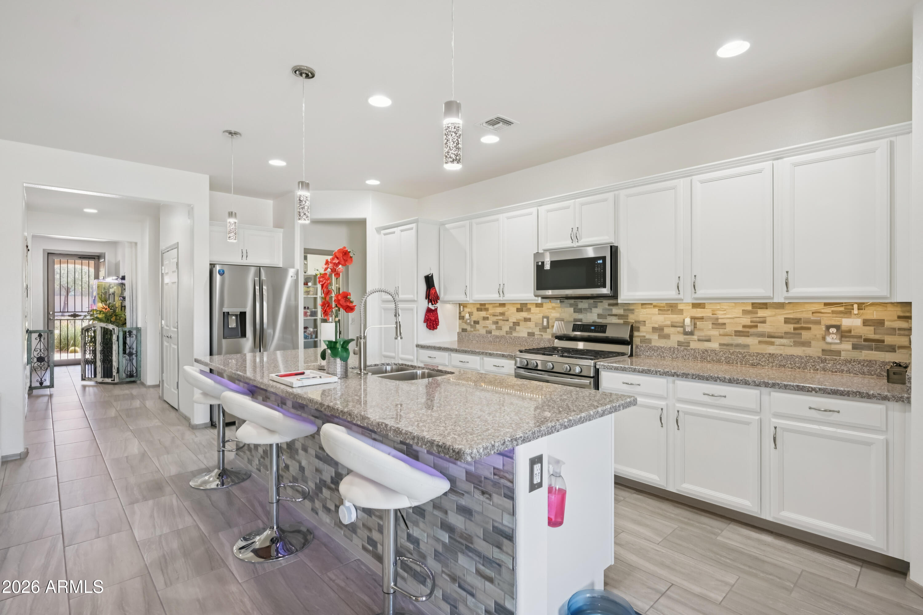 17452 W SPRING Drive