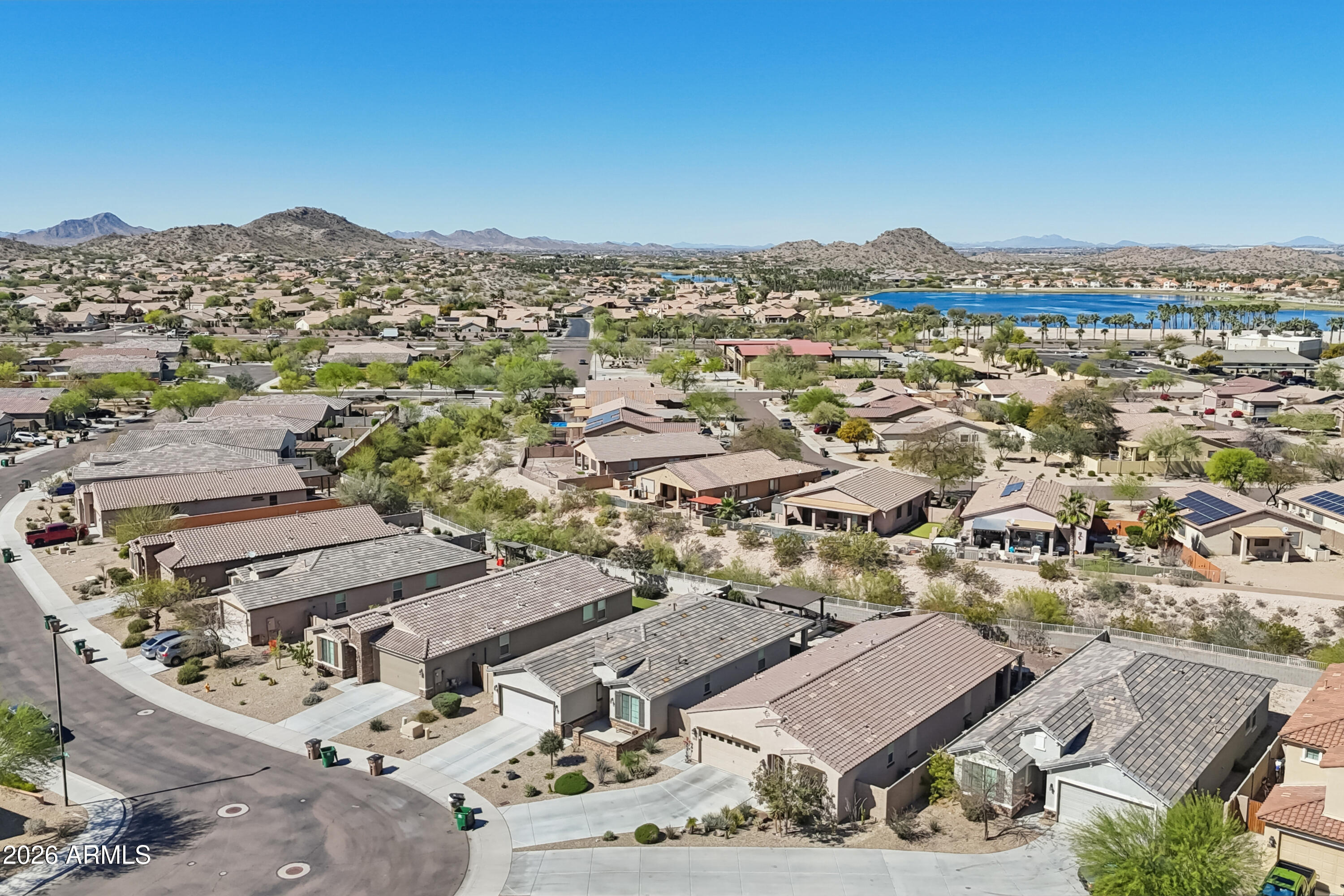 17452 W SPRING Drive