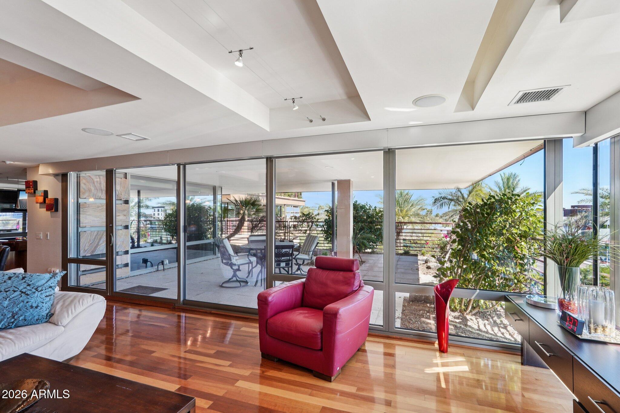 7157 E RANCHO VISTA Drive 4006