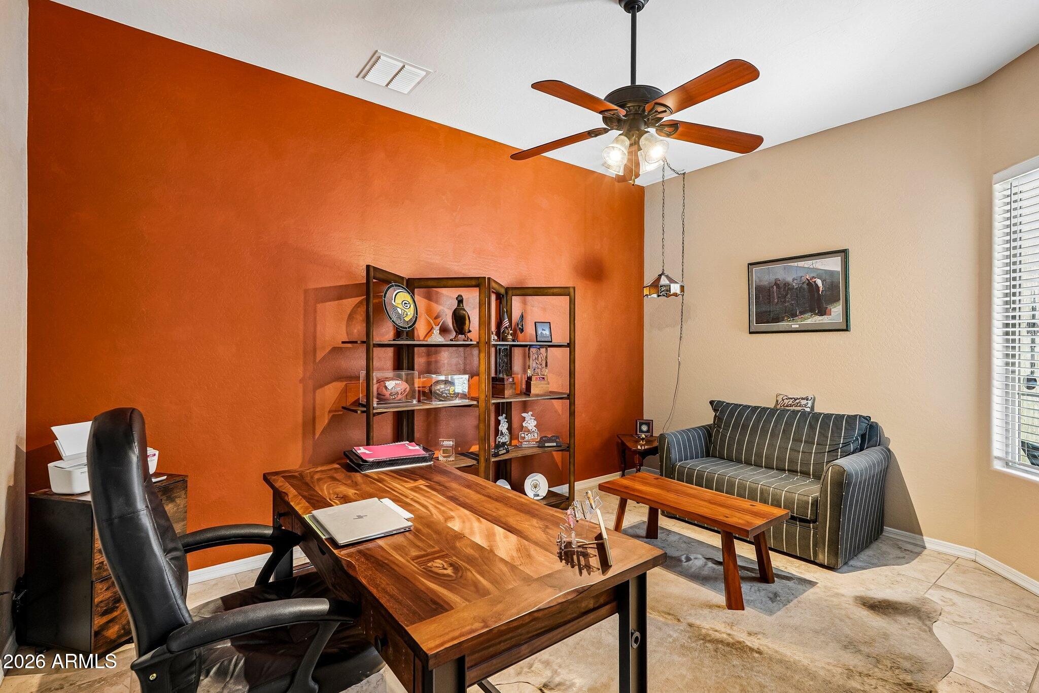 27585 W TONOPAH Drive