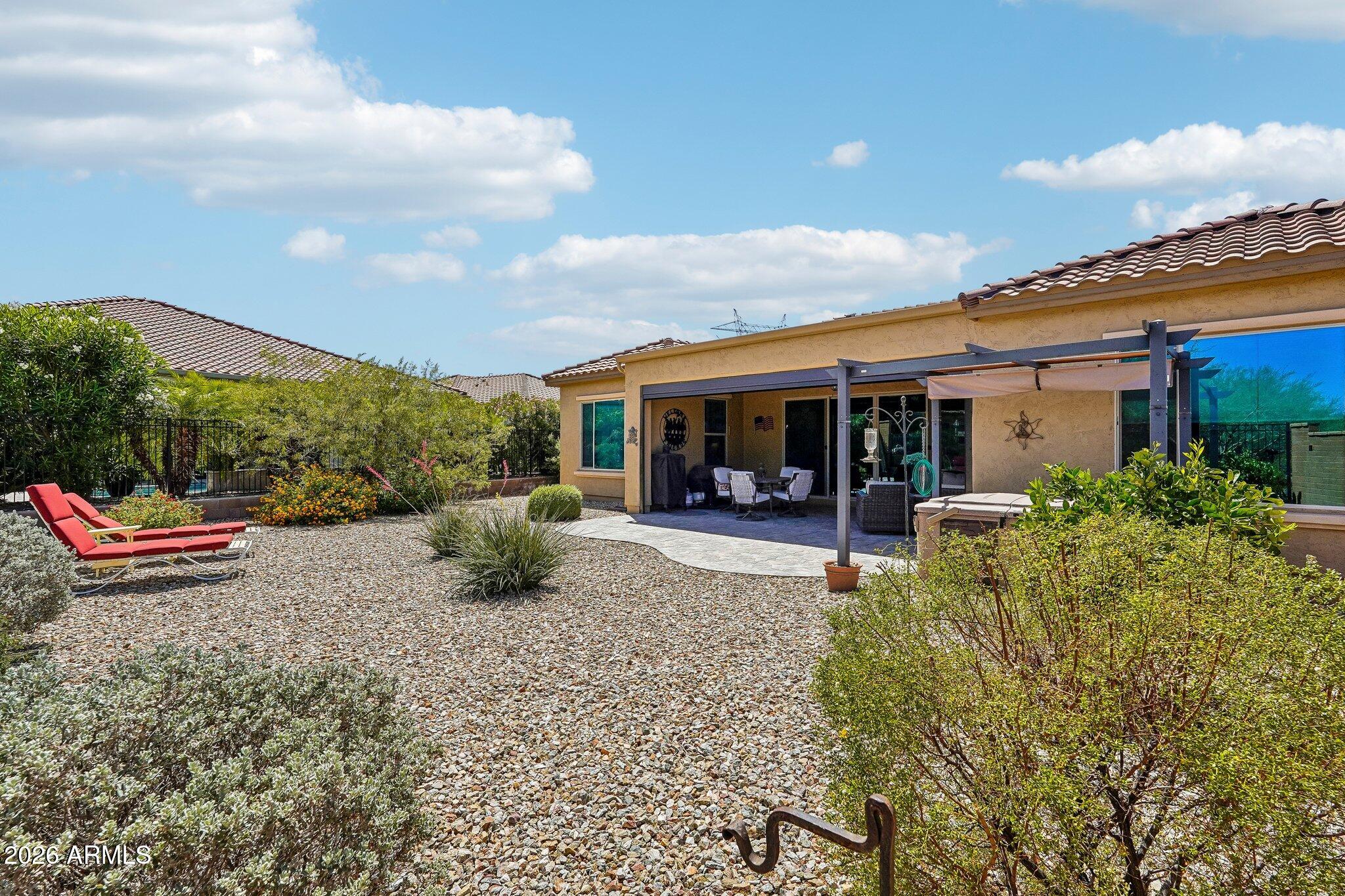 27585 W TONOPAH Drive