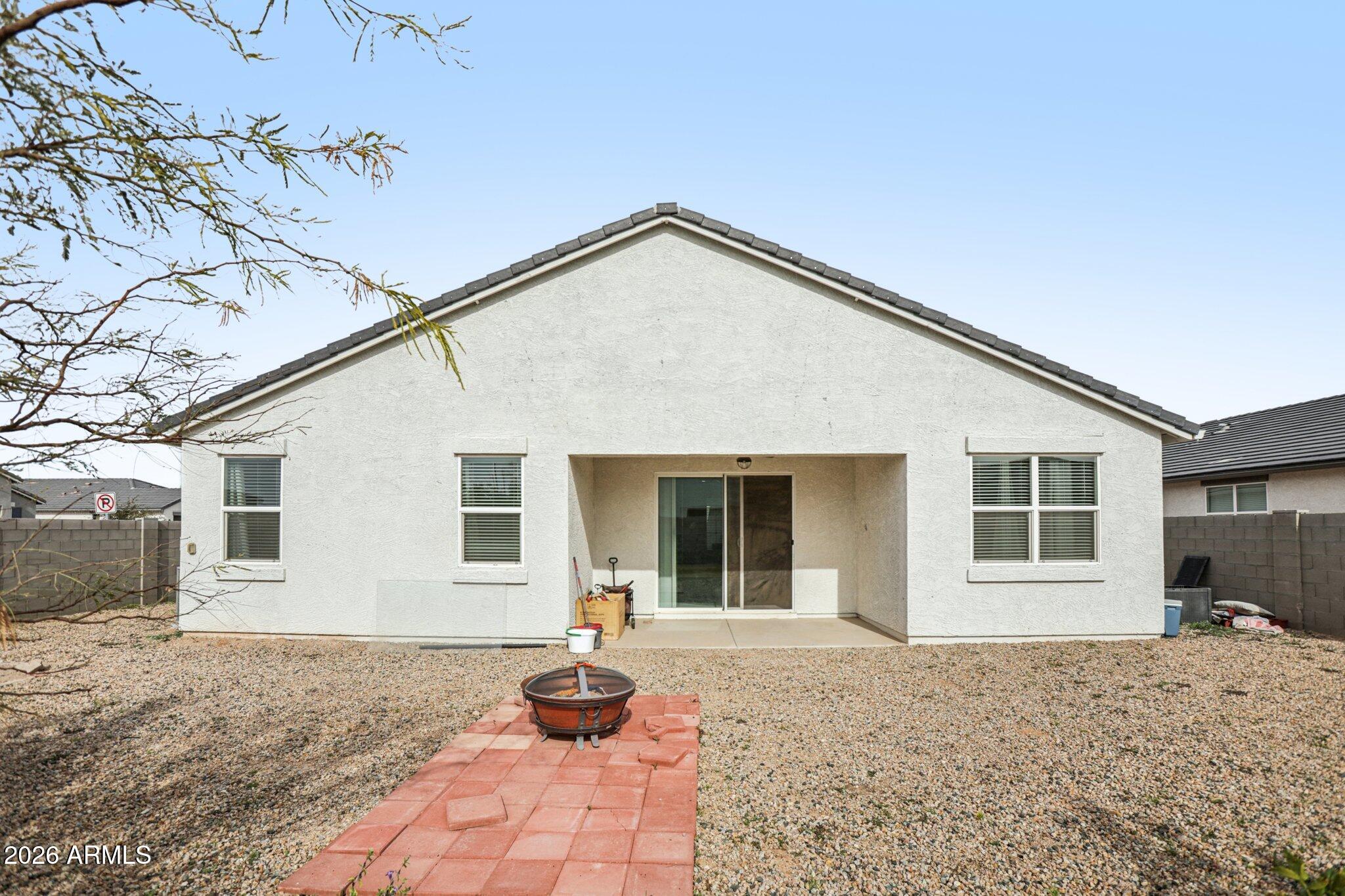 36203 W SAN ALVAREZ Avenue W