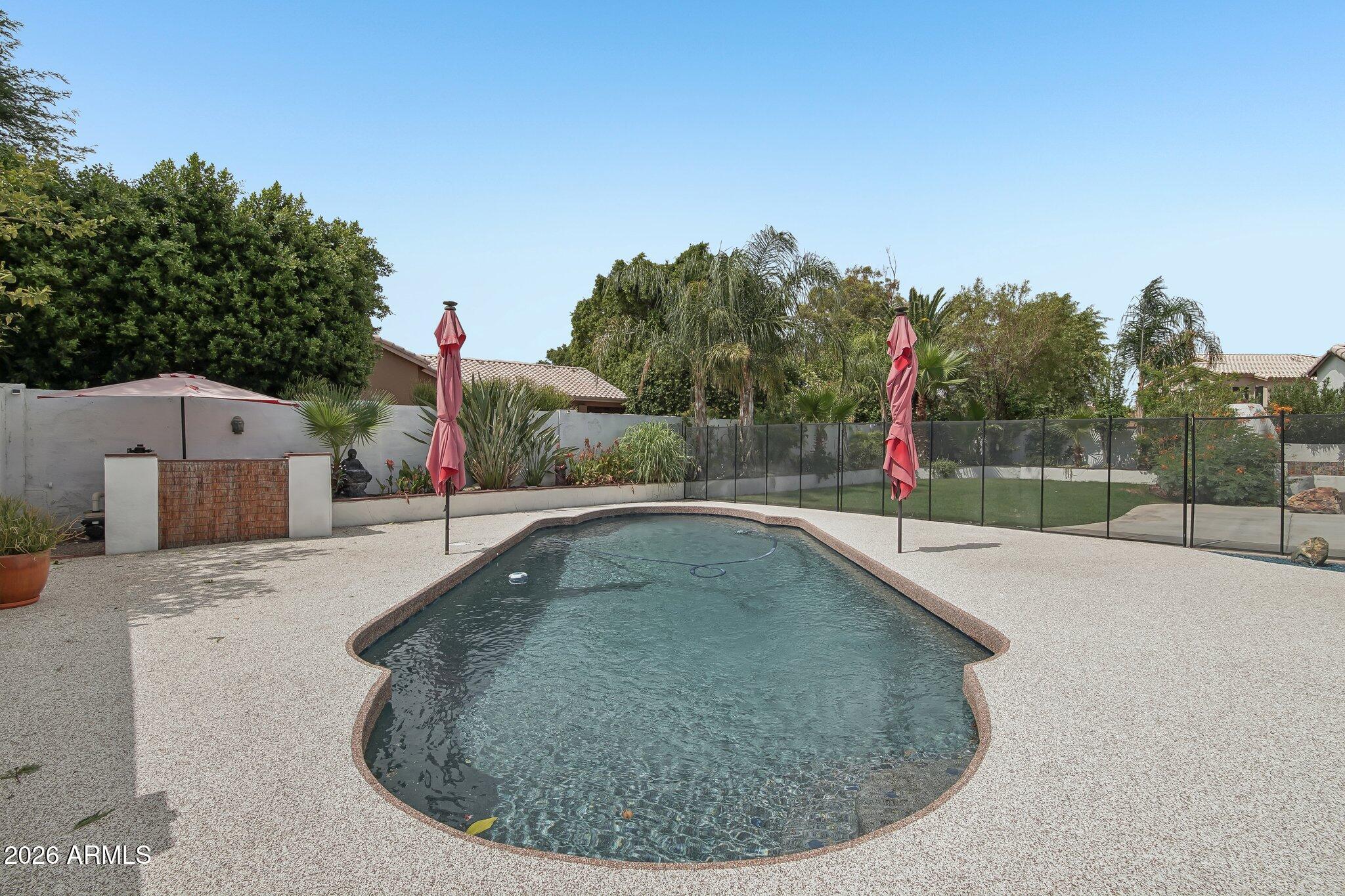 7453 W PARAISO Drive