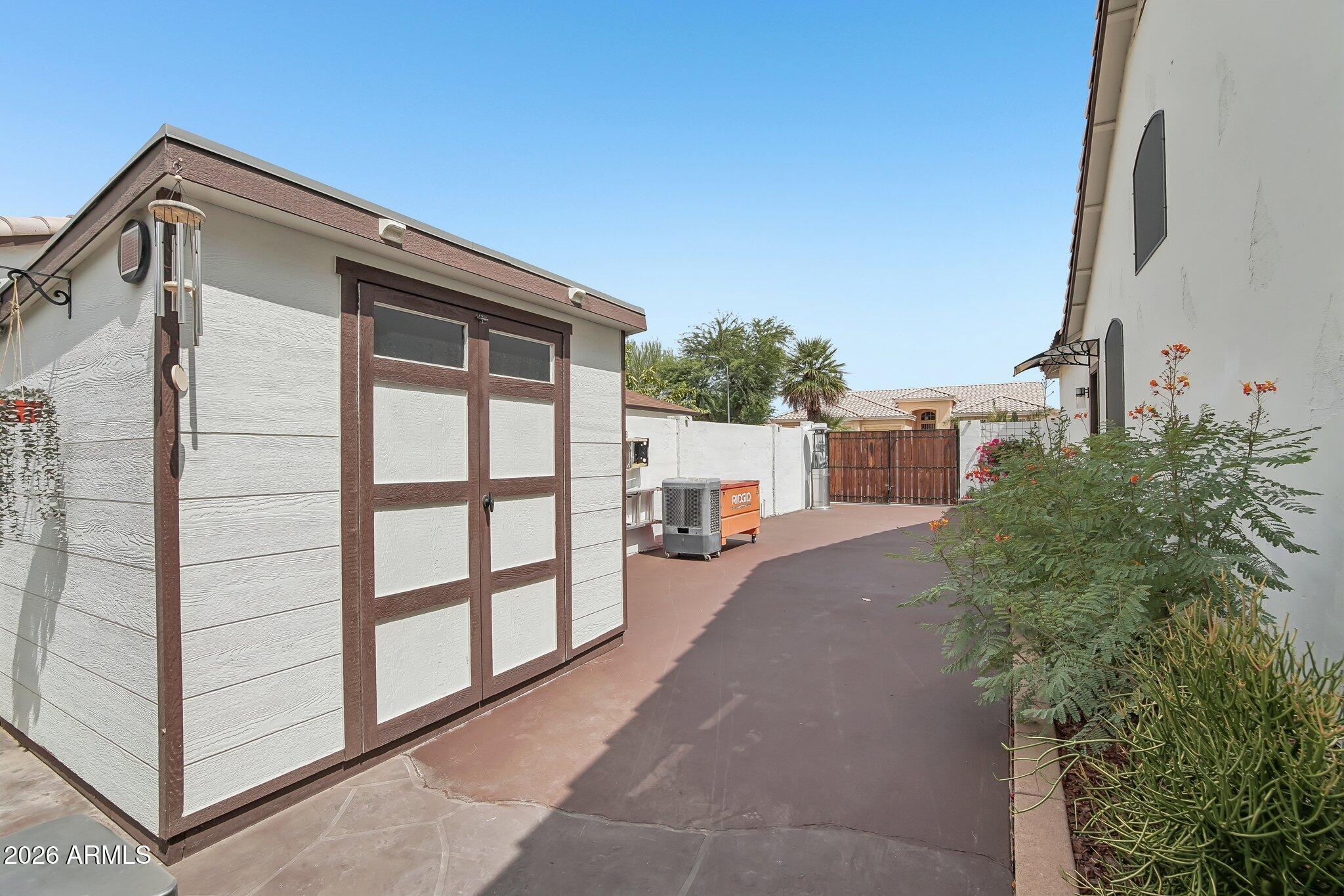 7453 W PARAISO Drive