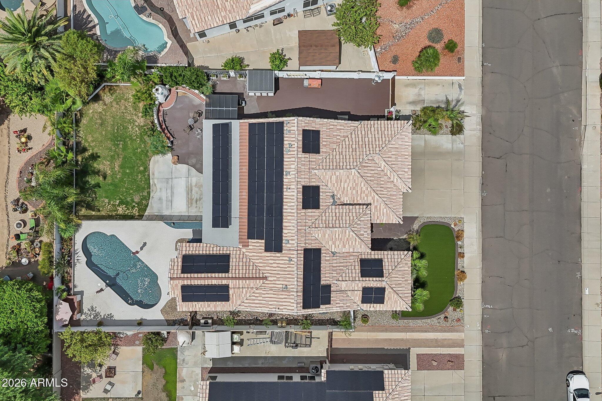 7453 W PARAISO Drive