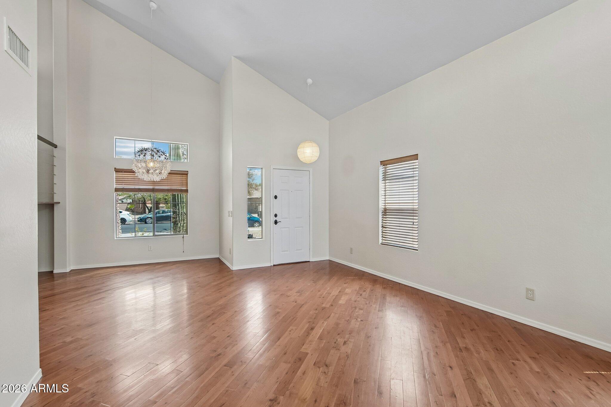520 S 112TH Drive