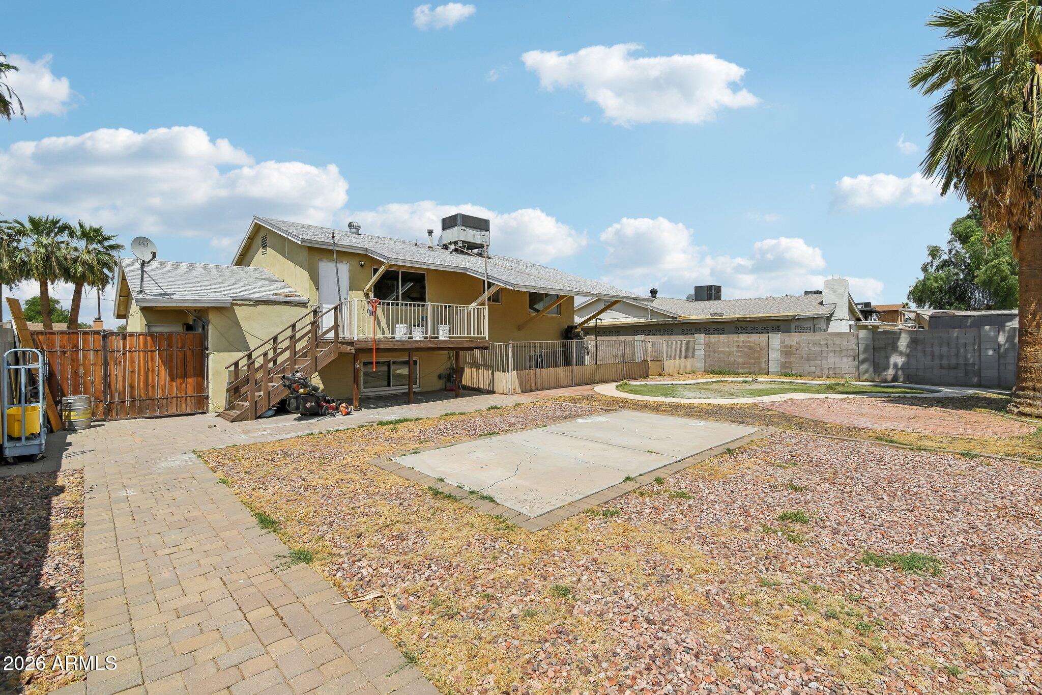 7607 W OSBORN Road