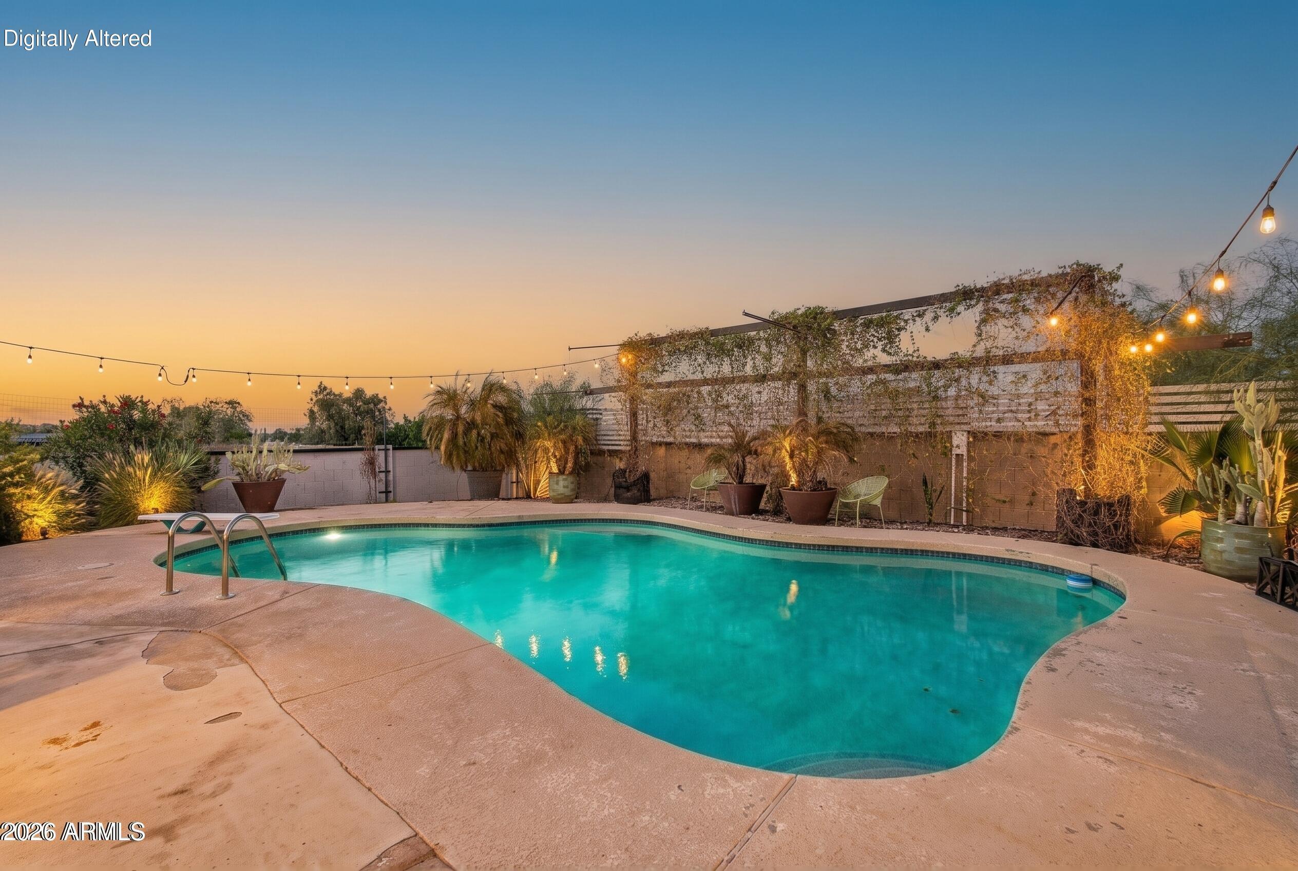 2460 E Claire Drive Phoenix AZ