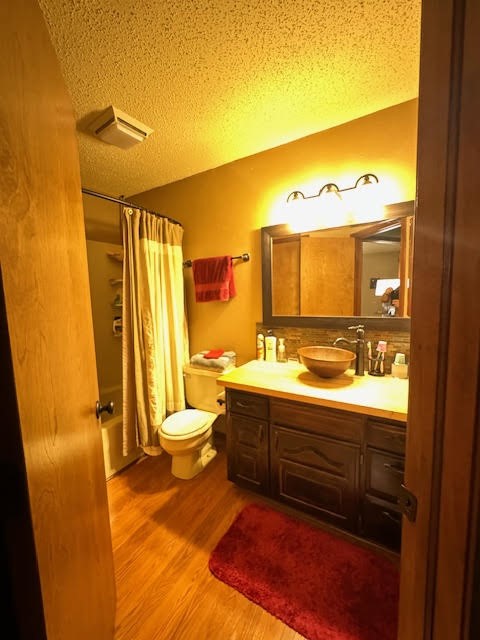 19 Oak Point Drive 1C