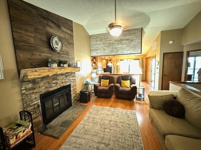 19 Oak Point Drive 1C