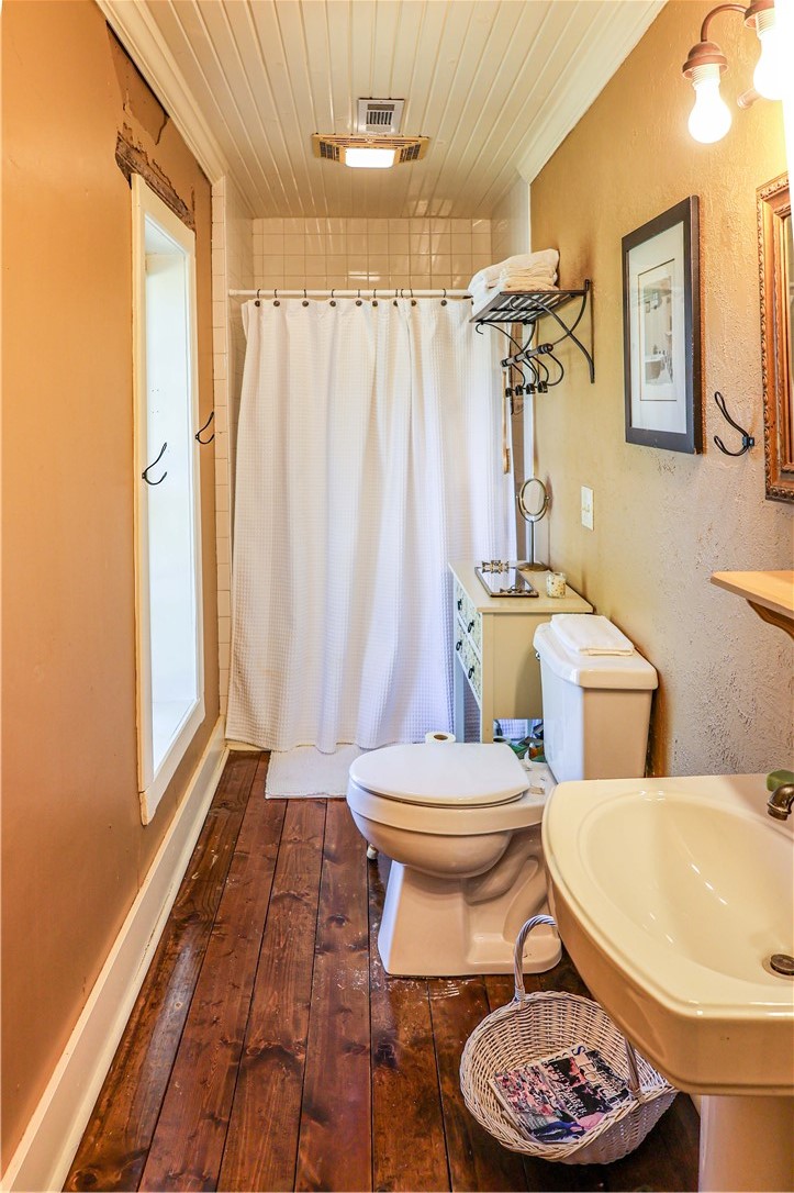 2597 County Road 327
