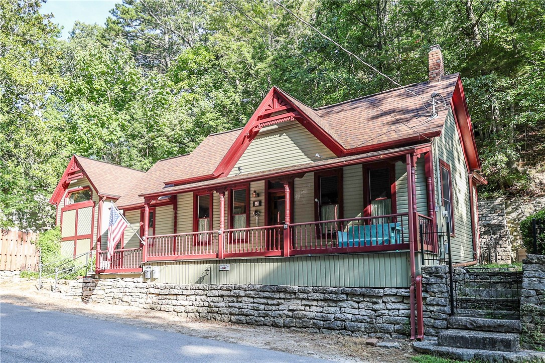 45 Benton Street