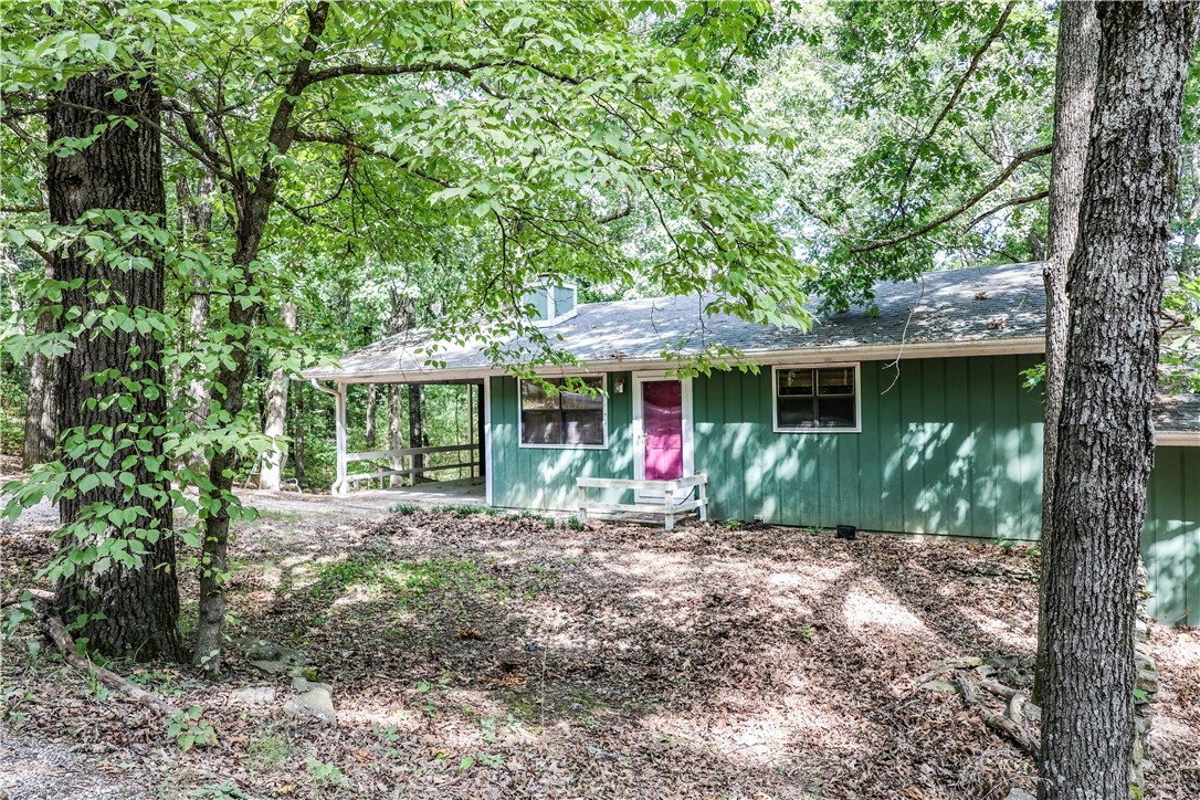 242 & 244 Hummingbird Lane