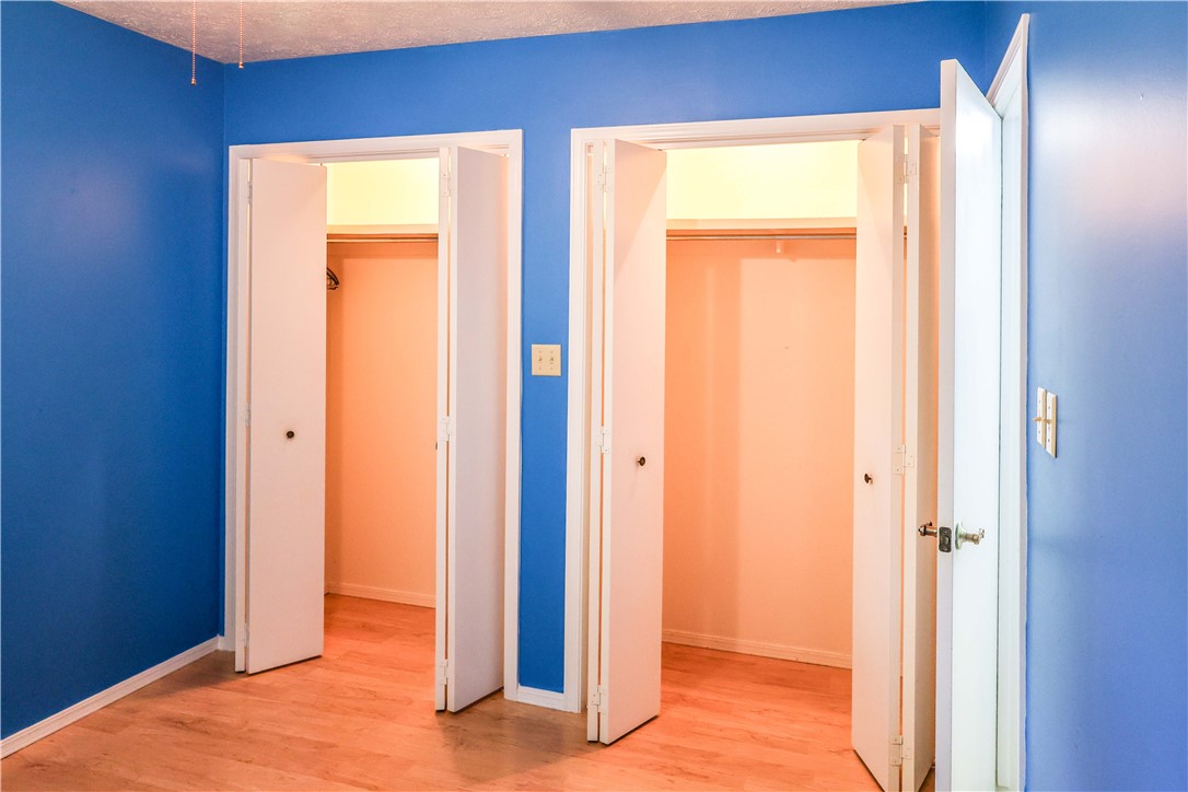 242 & 244 Hummingbird Lane