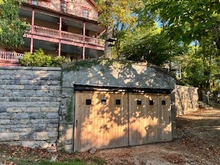 211 Spring Street