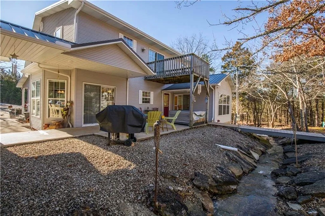 62 Thomas Circle