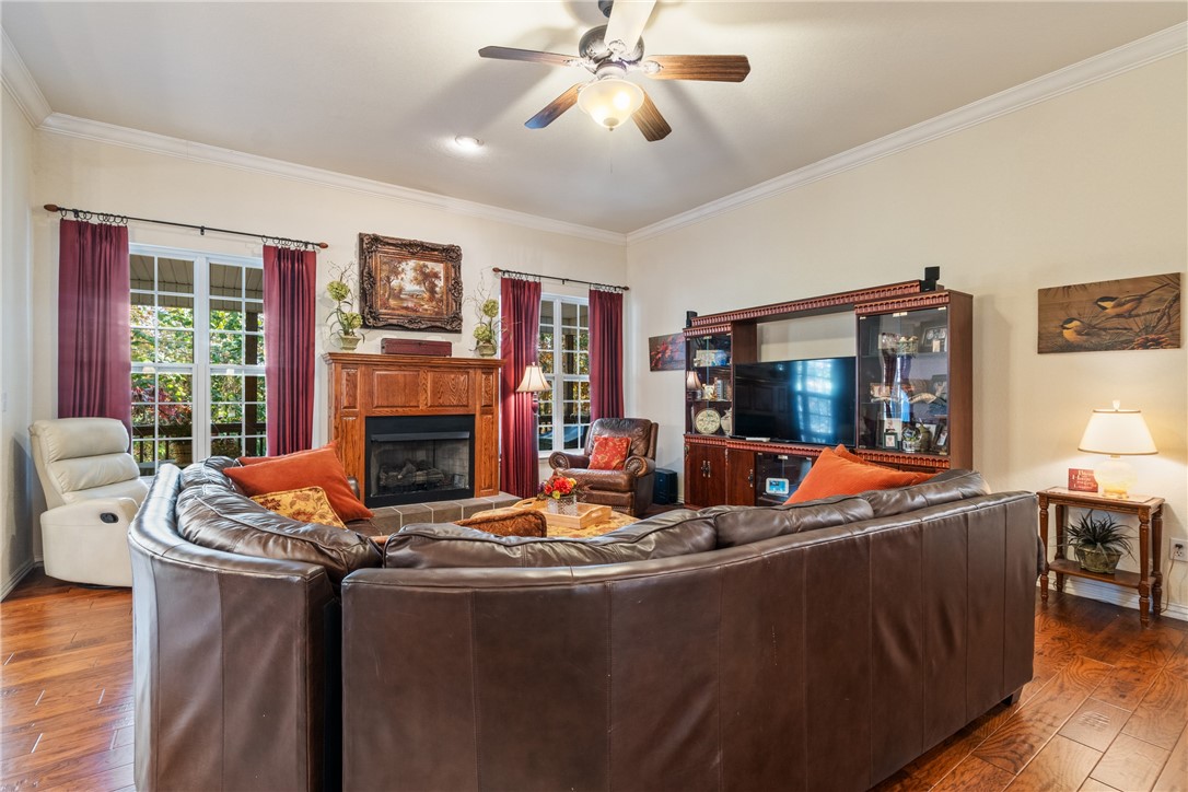 7 Longridge Lane