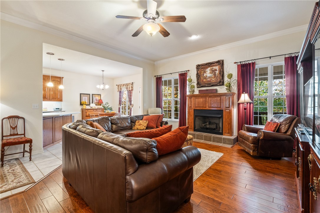 7 Longridge Lane