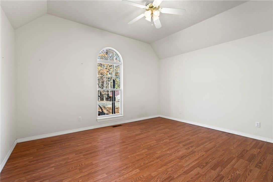 8 Doral Lane
