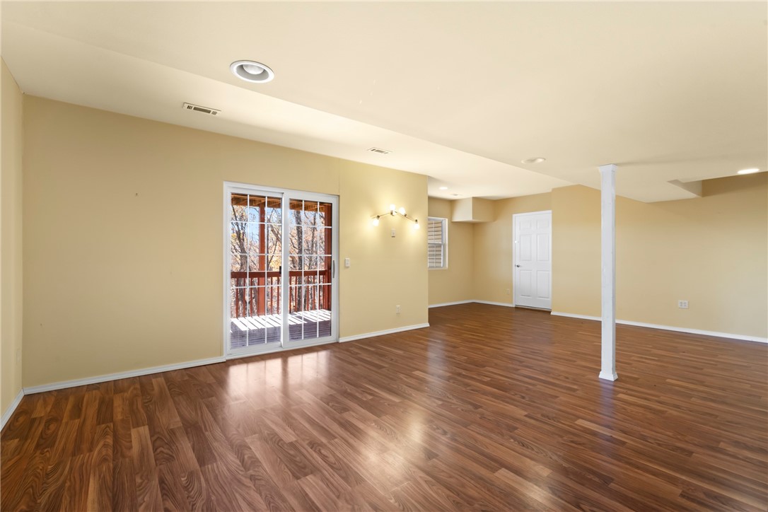 8 Doral Lane
