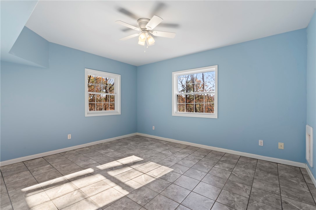 8 Doral Lane