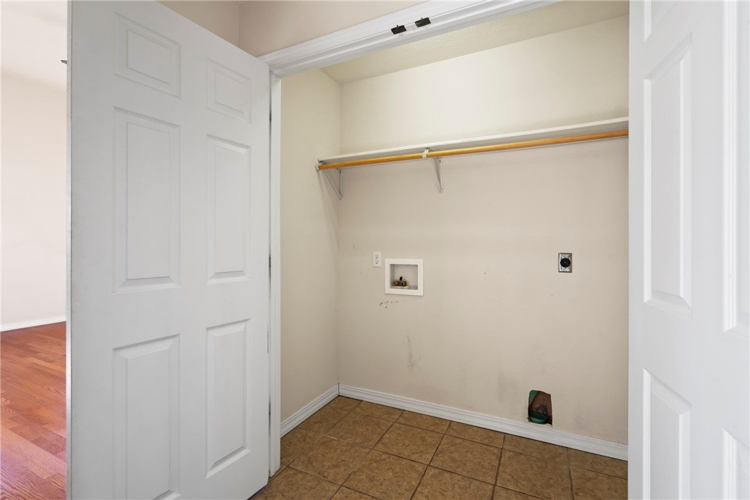 8 Doral Lane