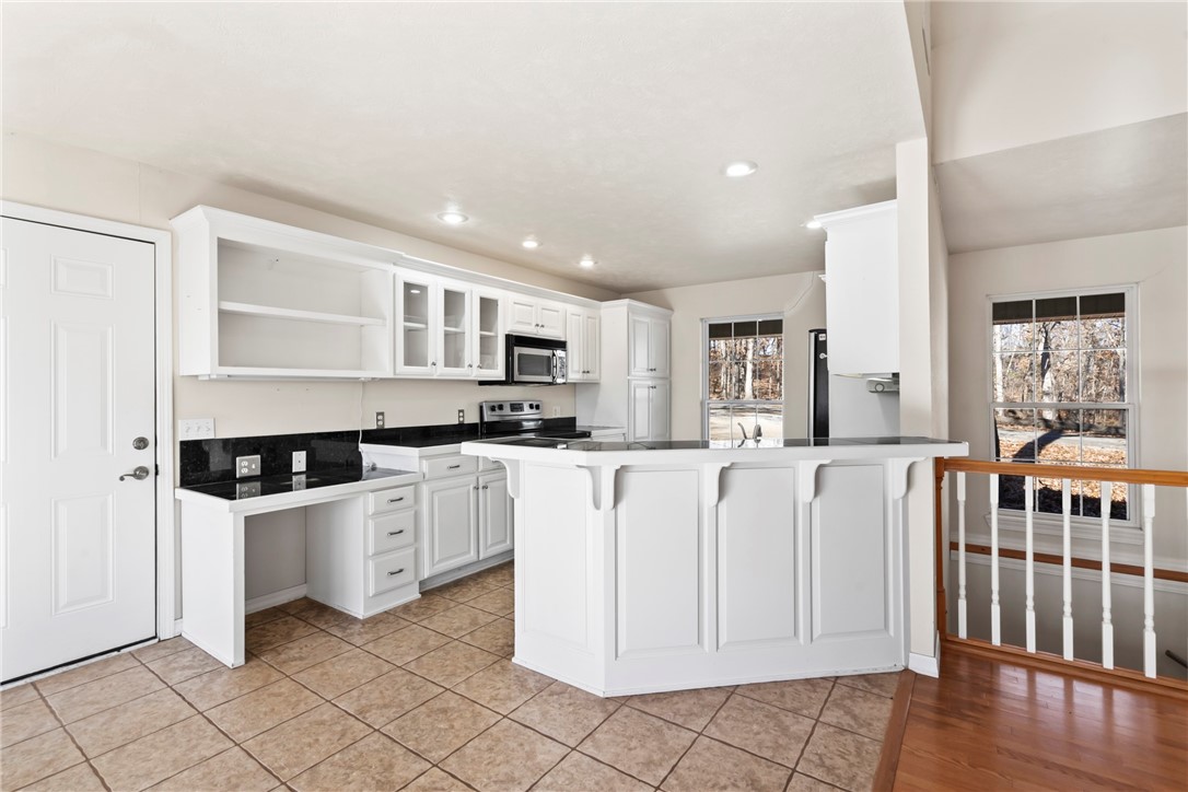 8 Doral Lane