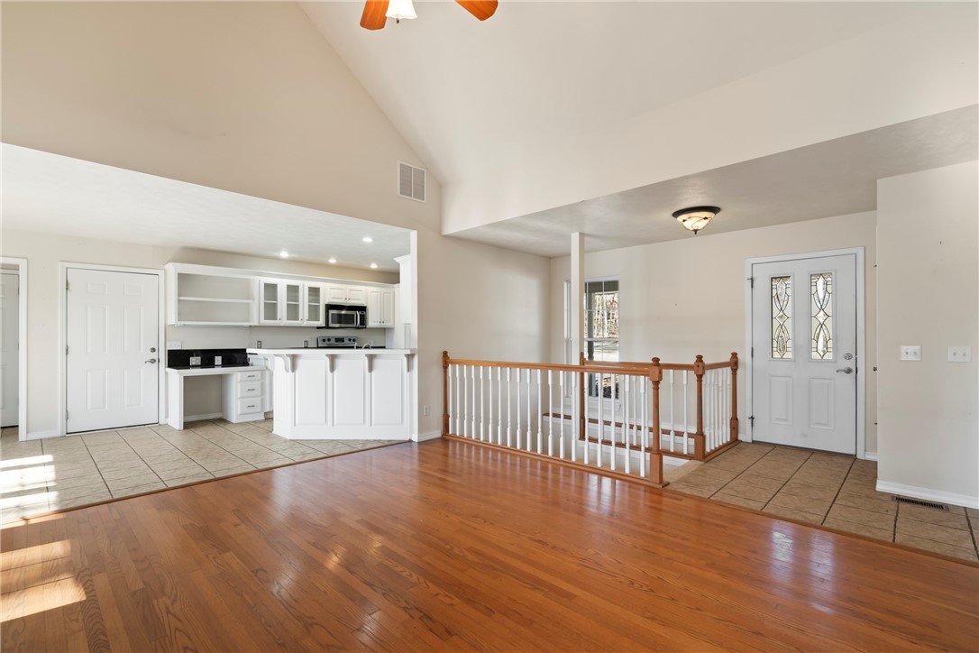 8 Doral Lane