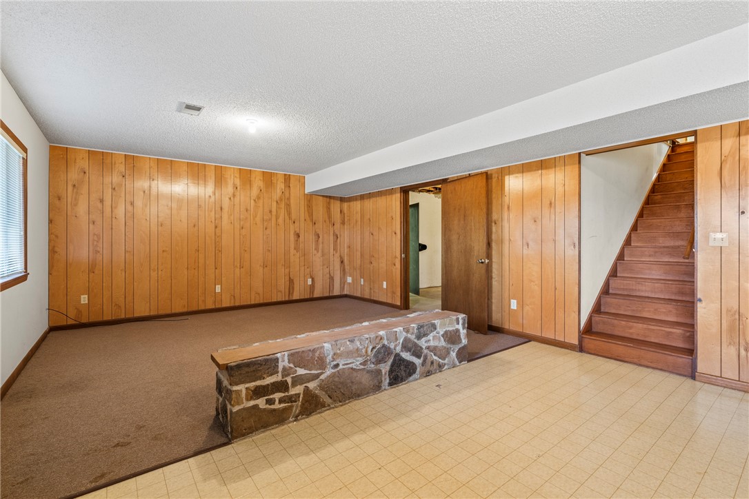2392 Highway 23