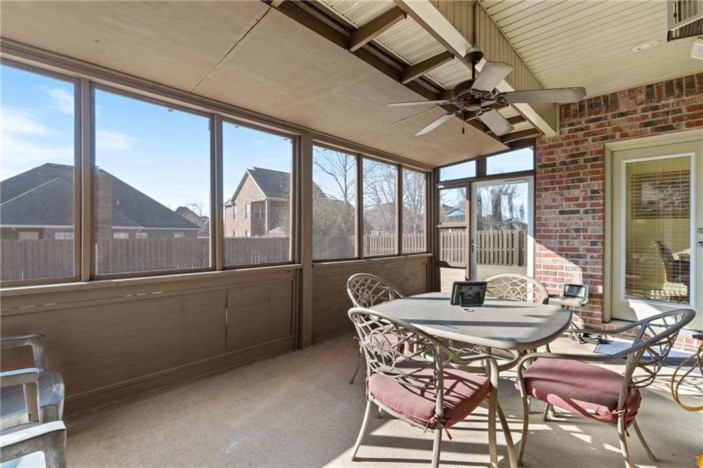 4439 W Lofty Wood Drive