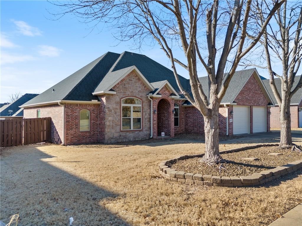 4439 W Lofty Wood Drive