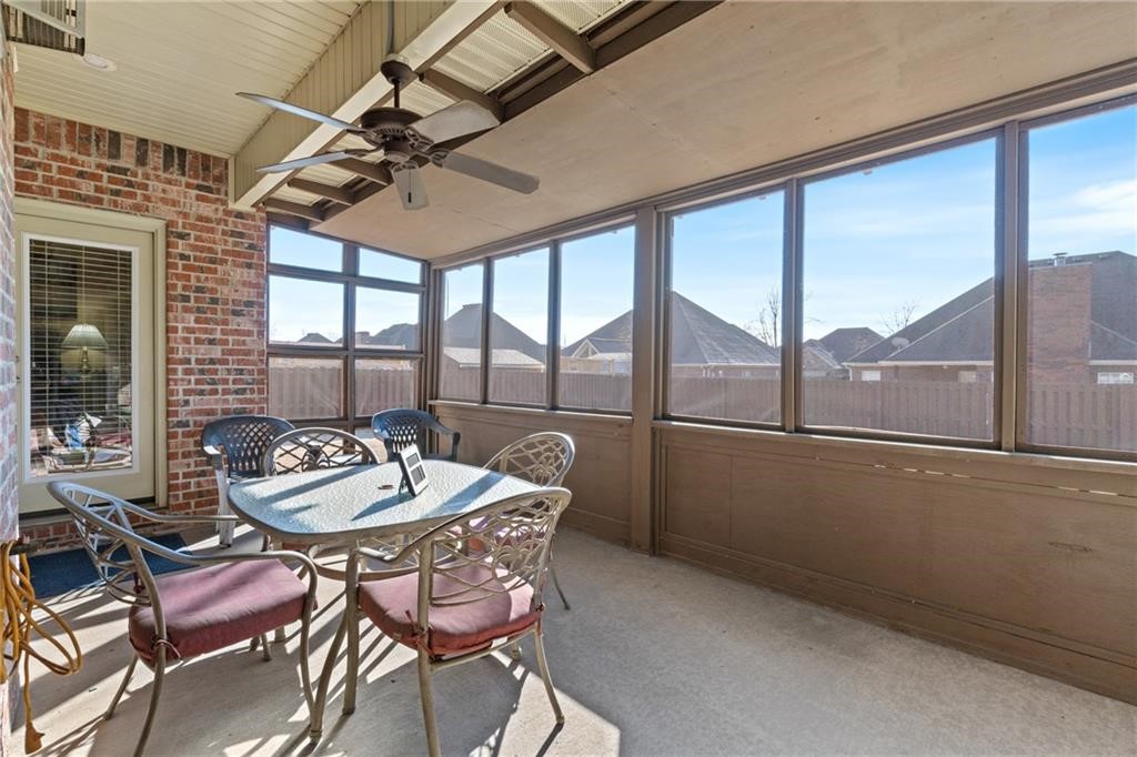 4439 W Lofty Wood Drive