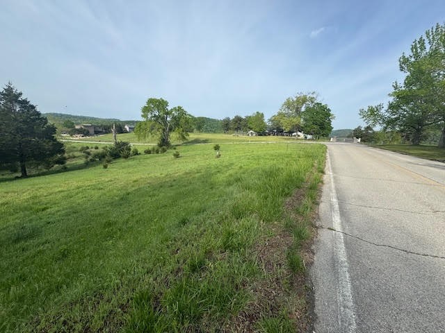Lakeside & Shields Drive 125