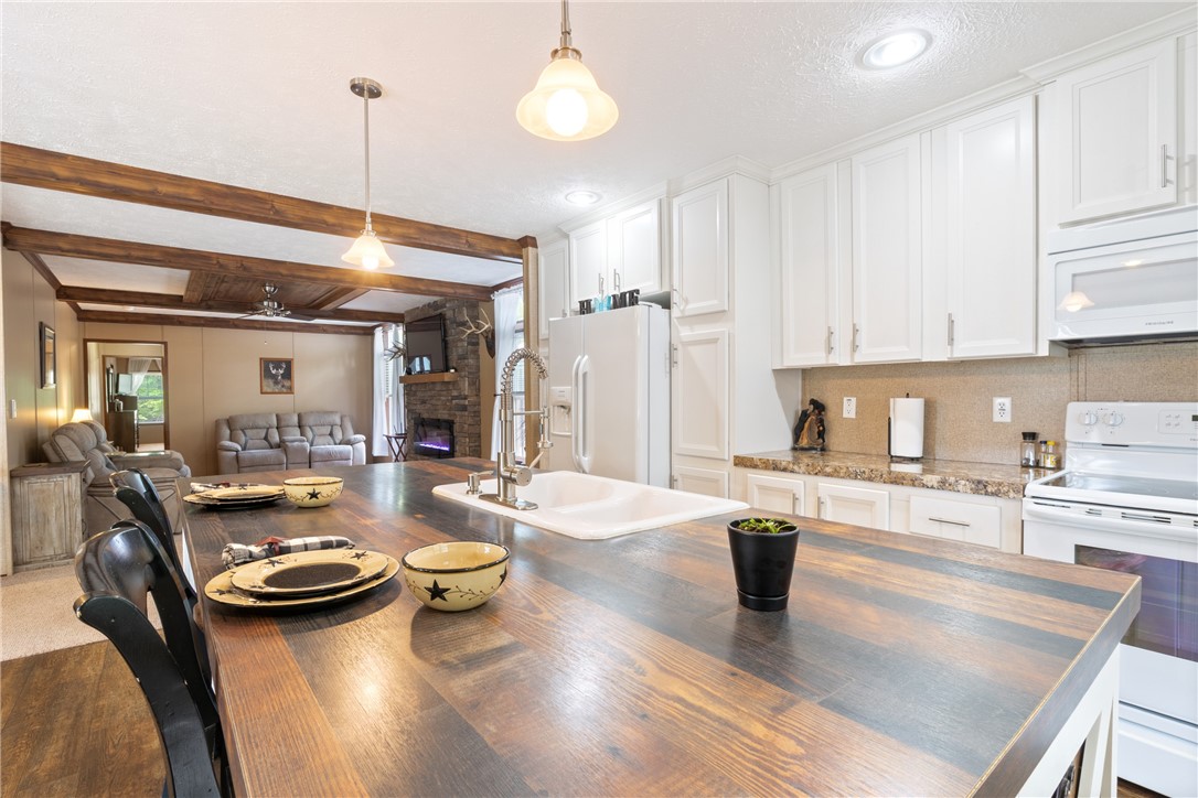 9980 Kirk Hollow Road