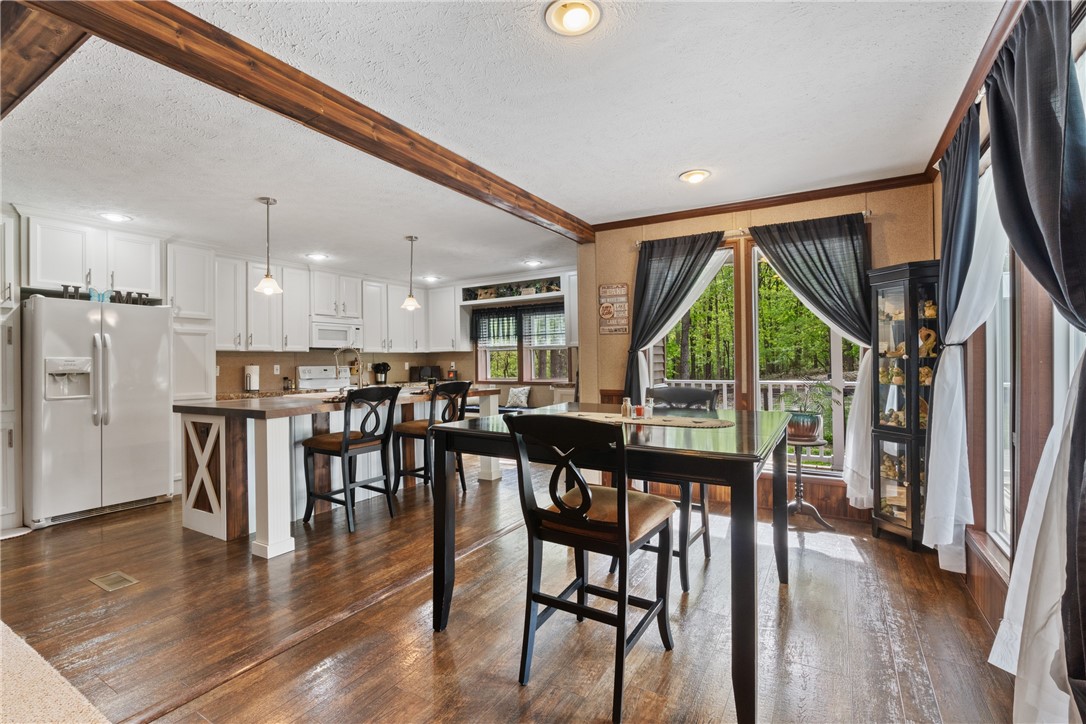 9980 Kirk Hollow Road