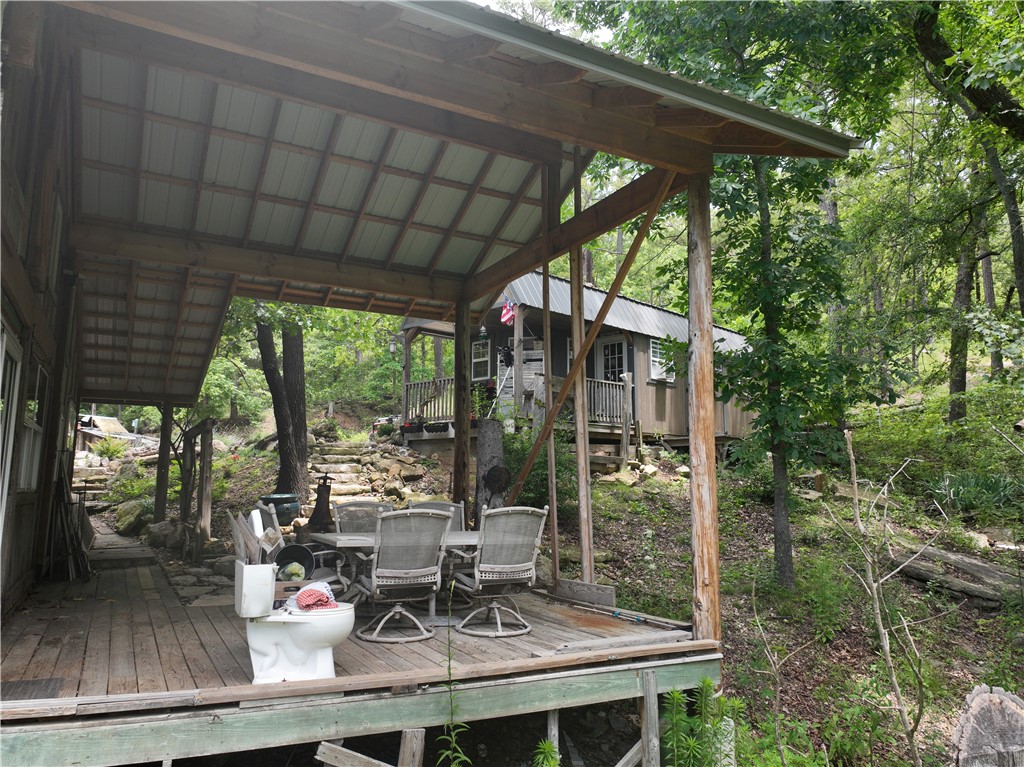 6937 Highway 221