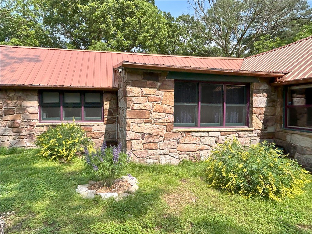 17 Breezy Point