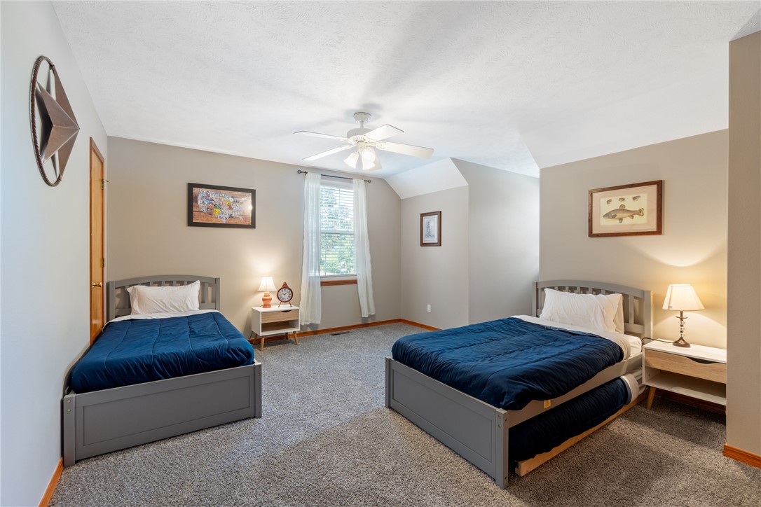 66 Lakeside Drive 106