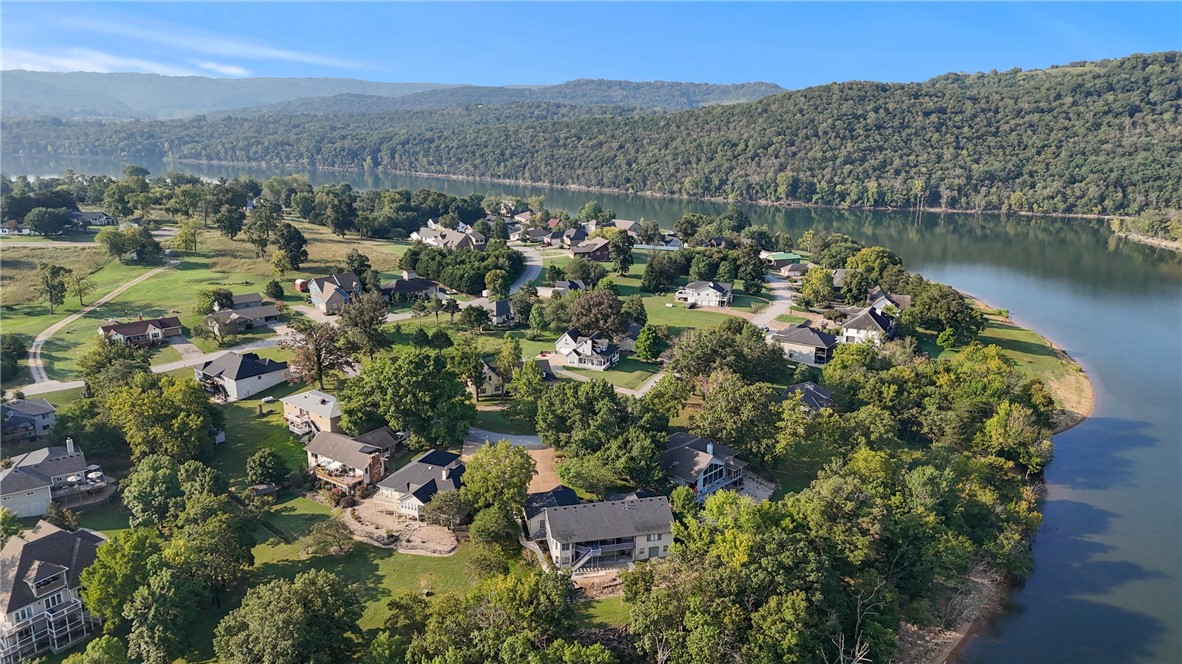 66 Lakeside Drive 106
